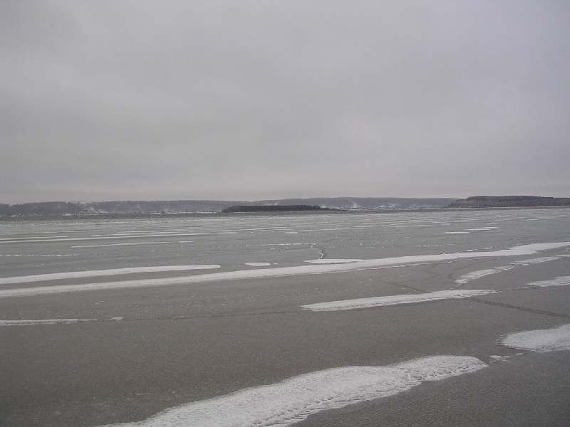 ����������-���������